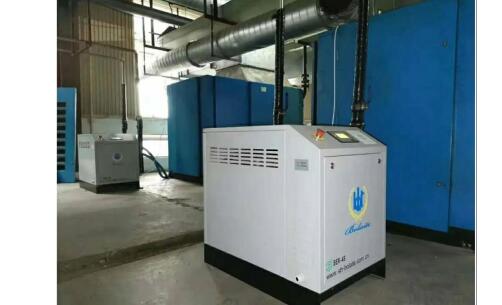 螺桿空壓機“祛濕” 螺桿空壓機“祛濕”