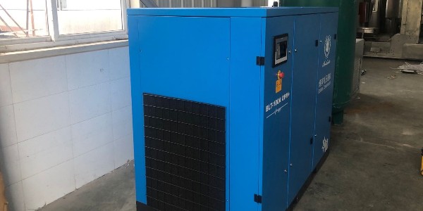 雨季來臨，螺桿空壓機防雨防潮攻略！