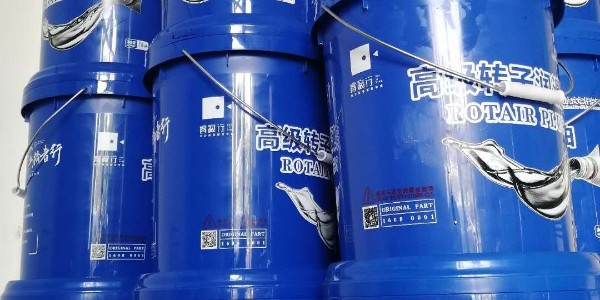 螺桿空壓機油，勤洗勤換更健康！